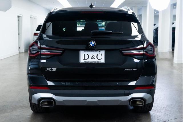 Photo of 2024 Black Sapphire Metallic BMW X3