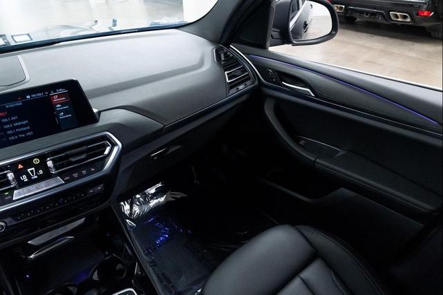 Photo of 2024 Black Sapphire Metallic BMW X3