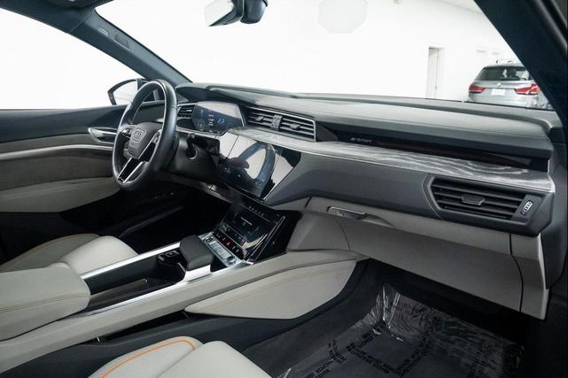 Photo of 2022 Chronos Gray Audi e-tron