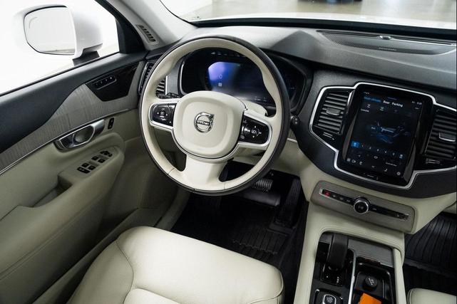Photo of 2024 Crystal White Metallic Volvo XC90 Recharge Plug-In Hybrid