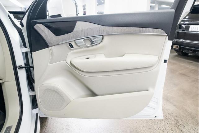 Photo of 2024 Crystal White Metallic Volvo XC90 Recharge Plug-In Hybrid
