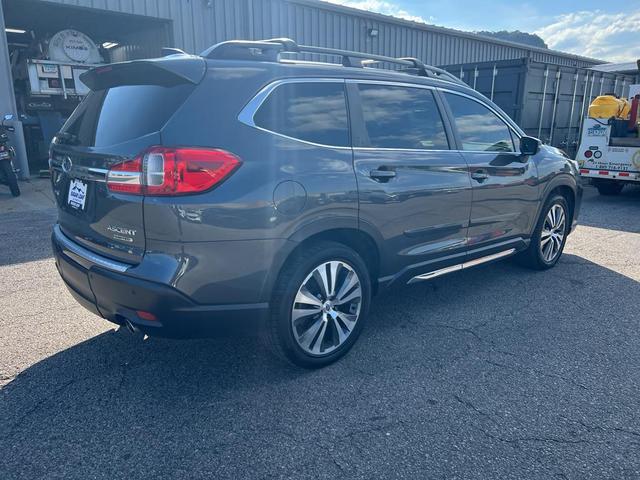 Photo of 2019 Magnetite Gray Metallic Subaru Ascent