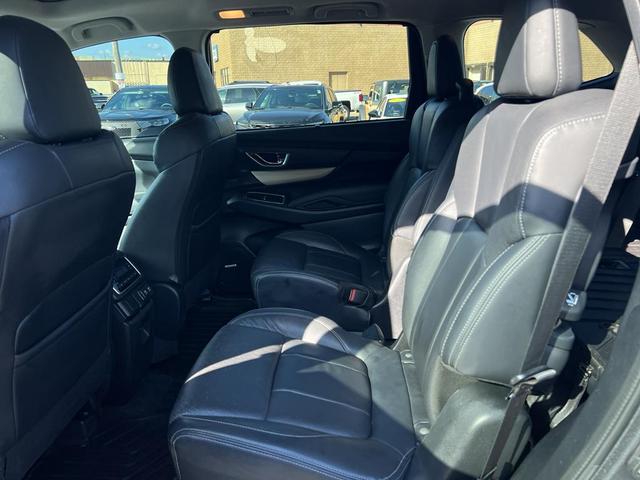 Photo of 2019 Magnetite Gray Metallic Subaru Ascent