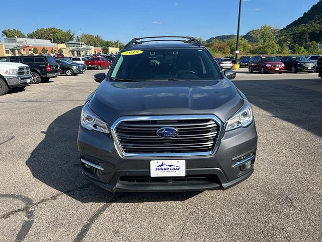 Photo of 2019 Magnetite Gray Metallic Subaru Ascent