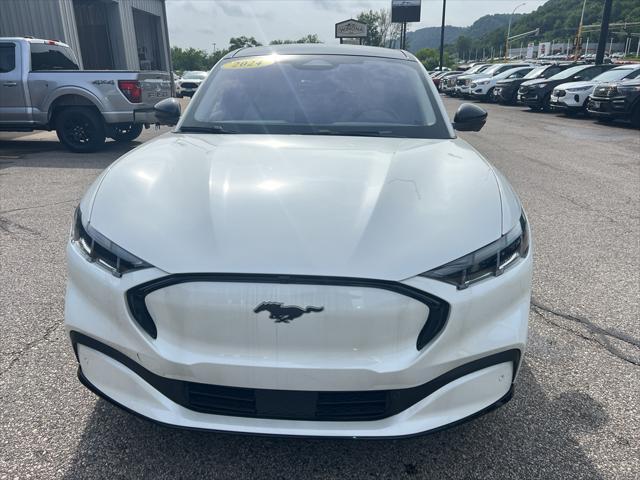 Photo of 2024 Star White Metallic Tri-Coat Ford Mustang Mach-E