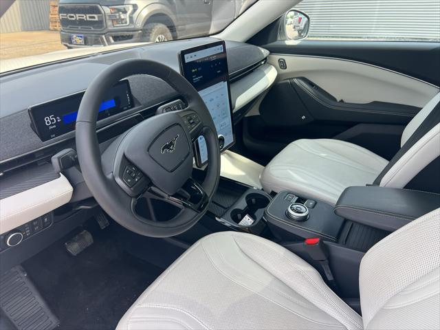 Photo of 2024 Star White Metallic Tri-Coat Ford Mustang Mach-E