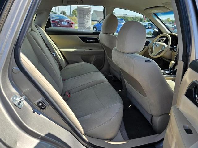 Photo of 2014 Saharan Stone Nissan Altima
