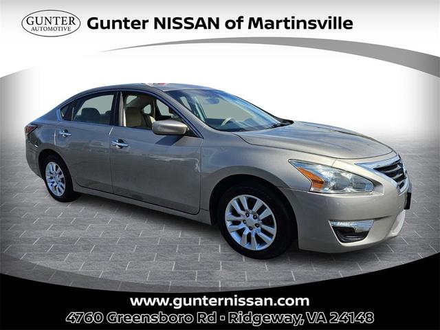 Photo of 2014 Saharan Stone Nissan Altima