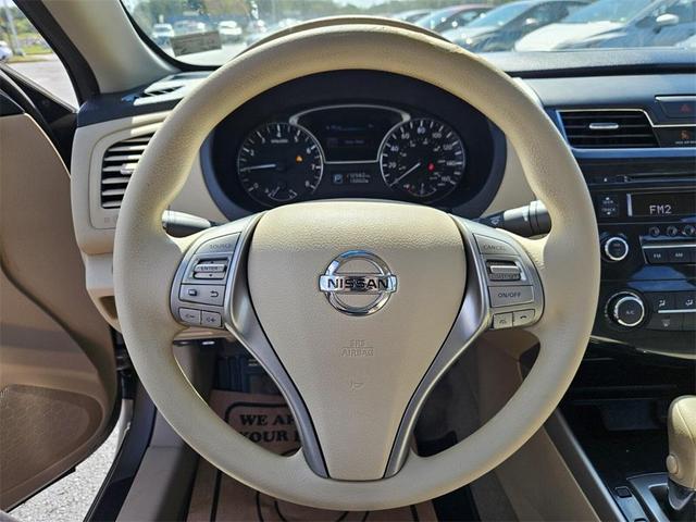 Photo of 2014 Saharan Stone Nissan Altima