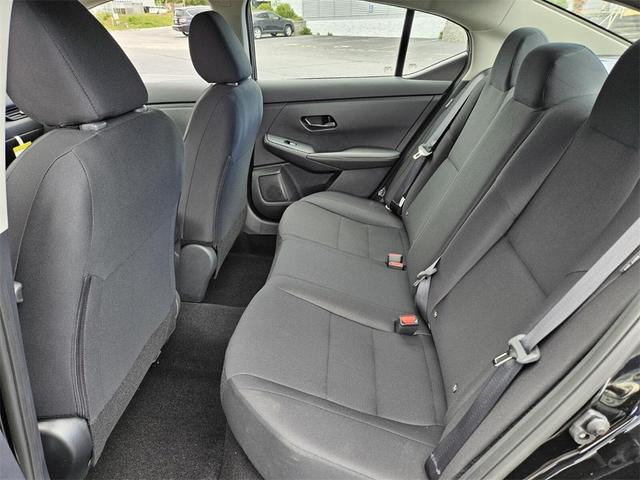 Photo of 2025 Black Nissan Sentra