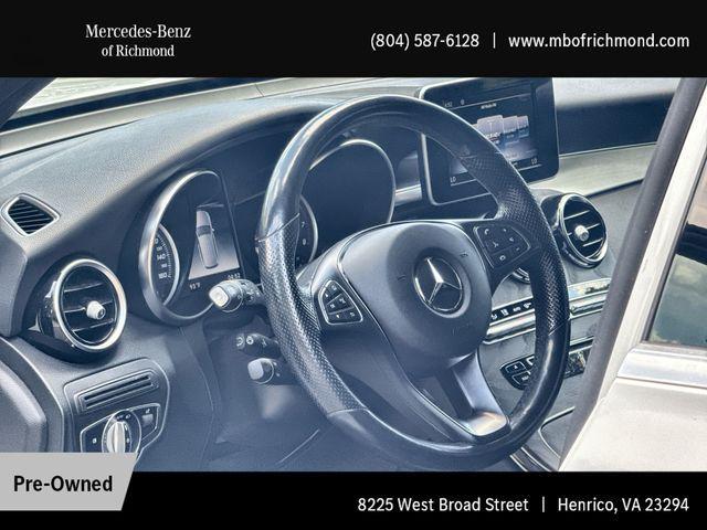 Photo of 2019 Polar White Mercedes-Benz GLC 300