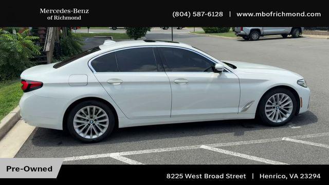Photo of 2021 Alpine White BMW 530