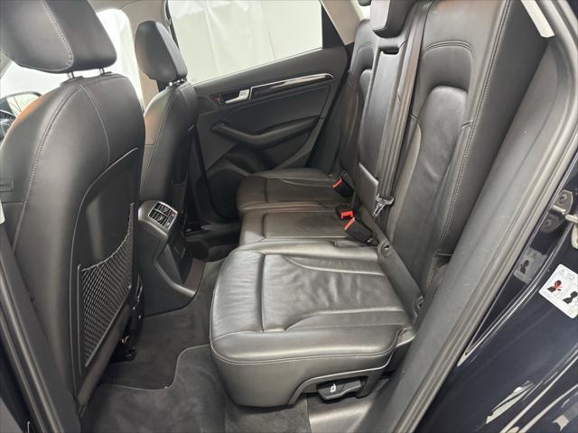 Photo of 2013 Blue Audi Q5