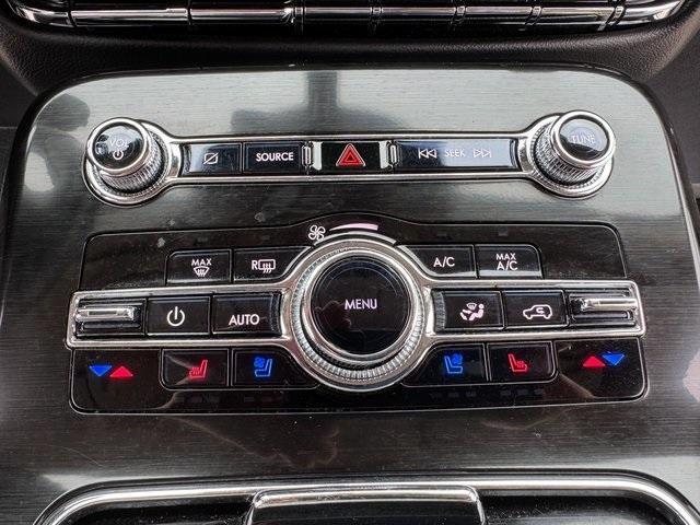 Photo of 2022 Infinite Black Metallic Lincoln Nautilus