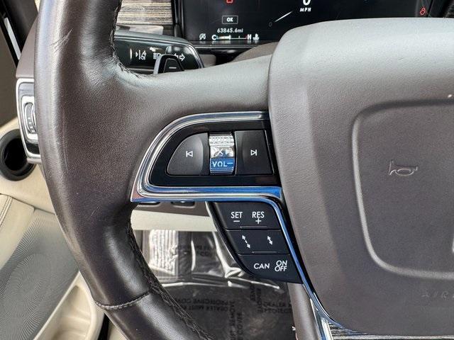 Photo of 2021 Pristine White Lincoln Navigator