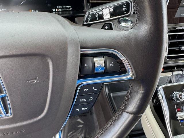 Photo of 2021 Pristine White Lincoln Navigator