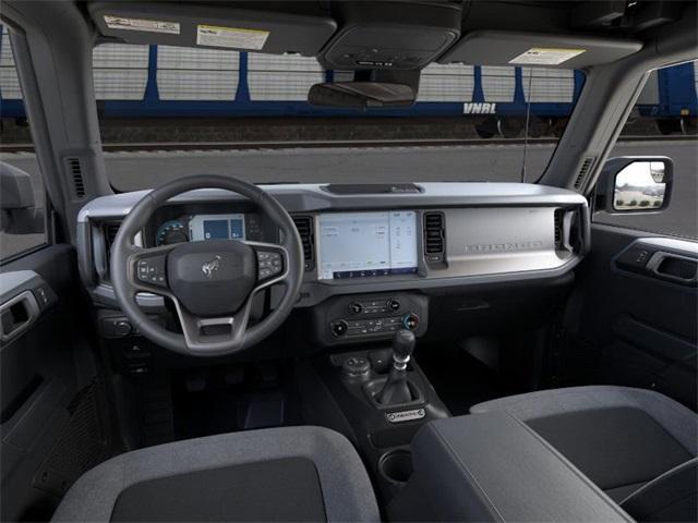 Photo of 2025 Green Ford Bronco