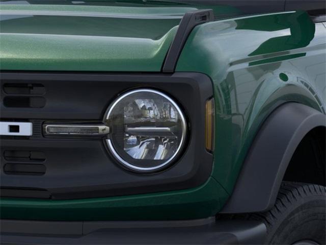 Photo of 2025 Green Ford Bronco