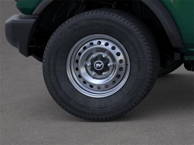 Photo of 2025 Green Ford Bronco