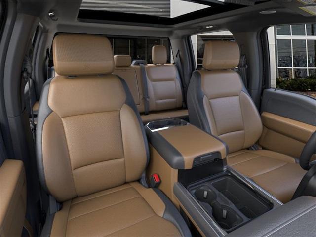Photo of 2025 Black Metallic Ford F-350