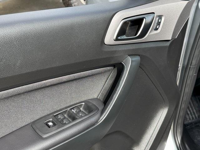 Photo of 2023 Iconic Silver Metallic Ford Ranger