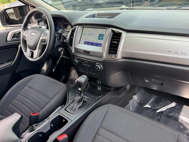 Photo of 2023 Iconic Silver Metallic Ford Ranger