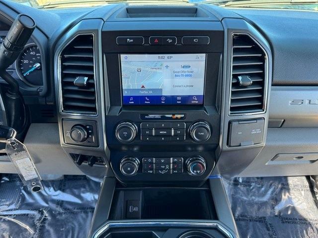 Photo of 2022 Oxford White Ford F-250