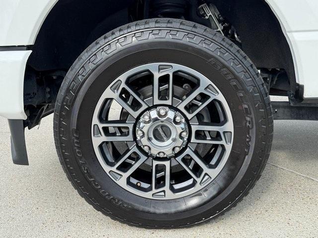 Photo of 2024 Star White Ford F-250