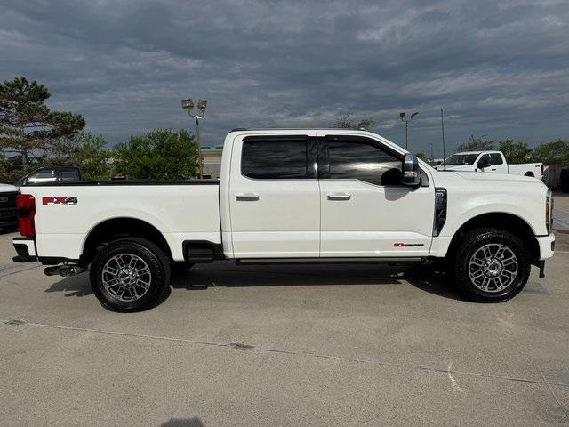 Photo of 2024 Star White Ford F-250