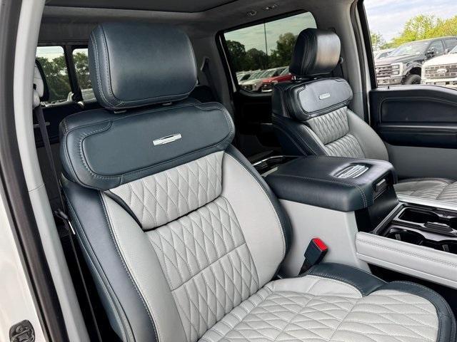 Photo of 2024 Star White Ford F-250