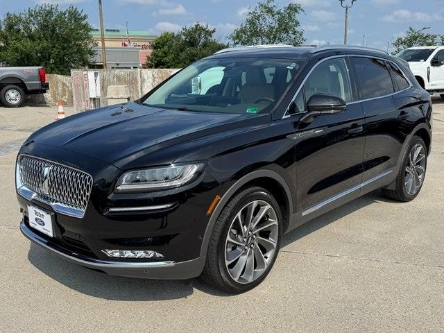 Photo of 2022 Infinite Black Metallic Lincoln Nautilus