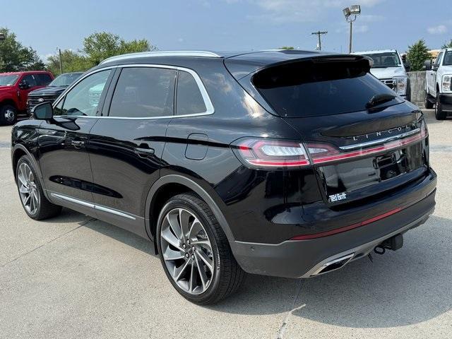 Photo of 2022 Infinite Black Metallic Lincoln Nautilus