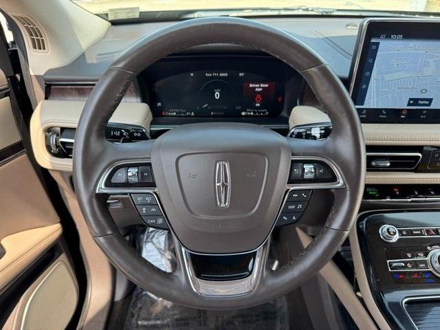 Photo of 2022 Infinite Black Metallic Lincoln Nautilus