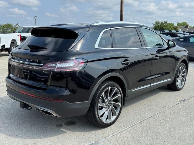 Photo of 2022 Infinite Black Metallic Lincoln Nautilus