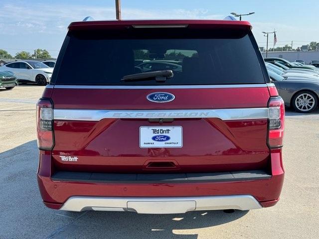 Photo of 2019 Ruby Red Metallic Ford Expedition