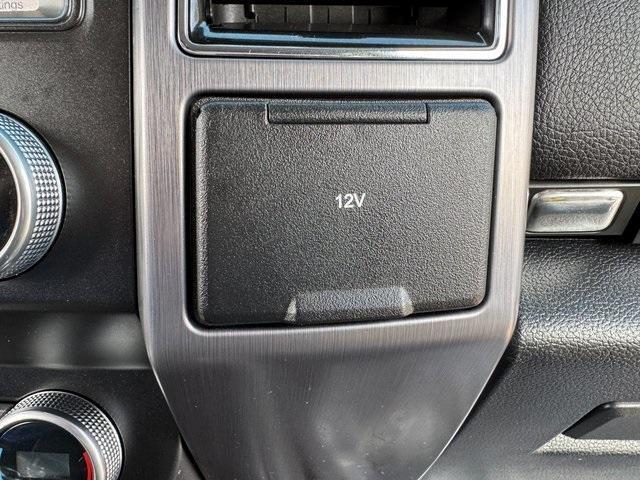Photo of 2019 Ruby Red Metallic Ford Expedition