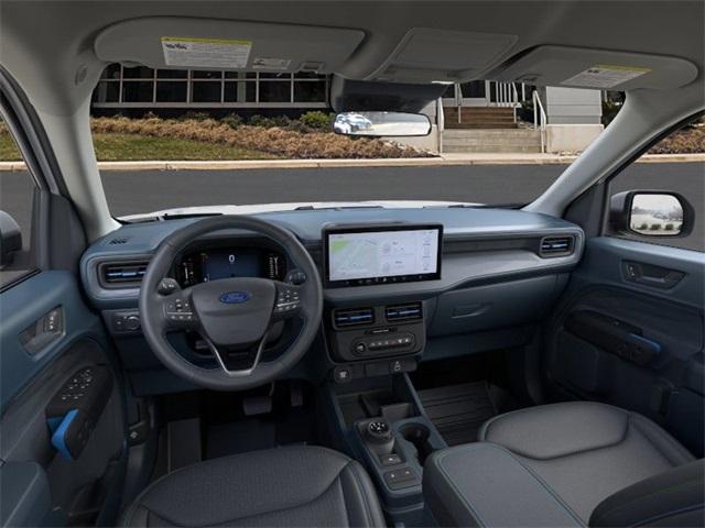Photo of 2025 Oxford White Ford Maverick