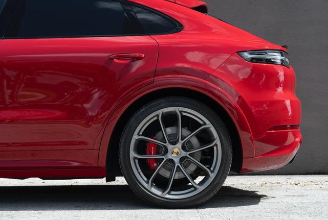 Photo of 2021 Carmine Red Porsche Cayenne