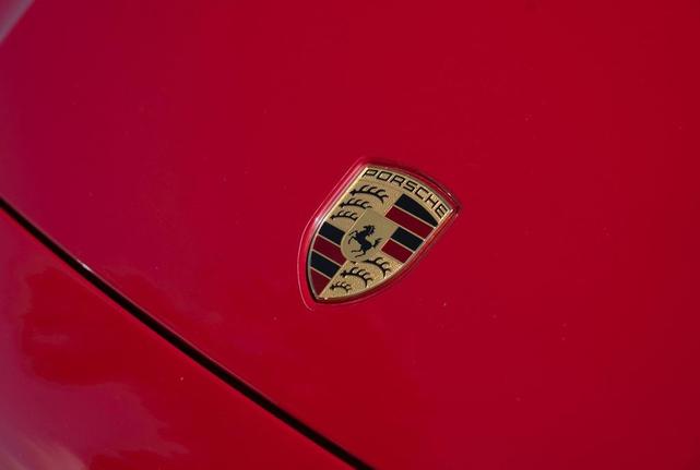 Photo of 2021 Carmine Red Porsche Cayenne