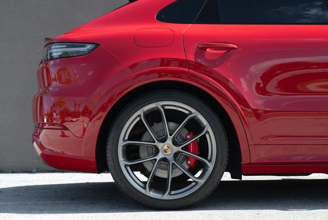 Photo of 2021 Carmine Red Porsche Cayenne