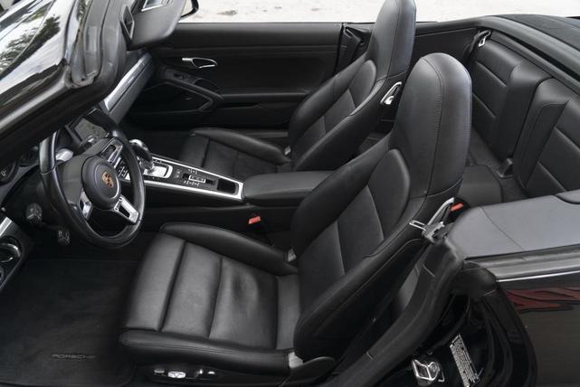 Photo of 2019 Black Porsche 911