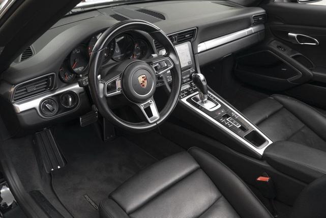 Photo of 2019 Black Porsche 911