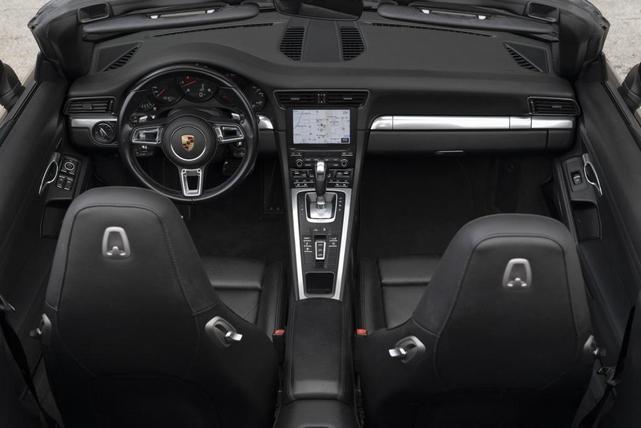 Photo of 2019 Black Porsche 911