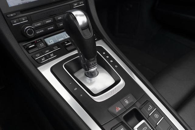 Photo of 2019 Black Porsche 911