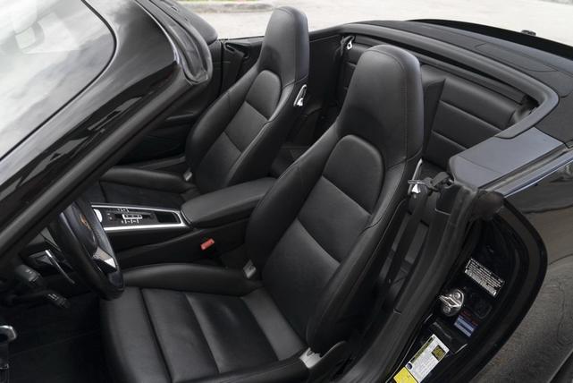 Photo of 2019 Black Porsche 911