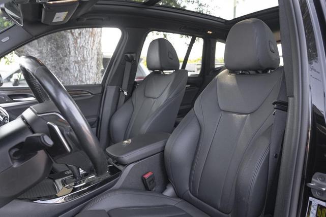 Photo of 2021 Black Sapphire Metallic BMW X3