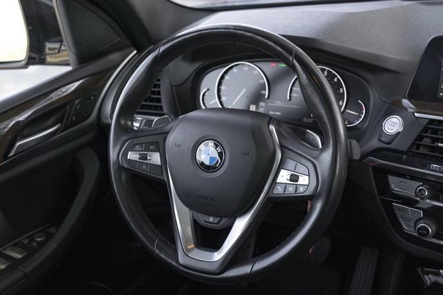 Photo of 2021 Black Sapphire Metallic BMW X3