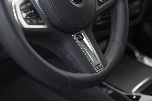 Photo of 2022 Black Sapphire Metallic BMW X3