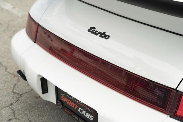 Photo of 1992 White Porsche 911