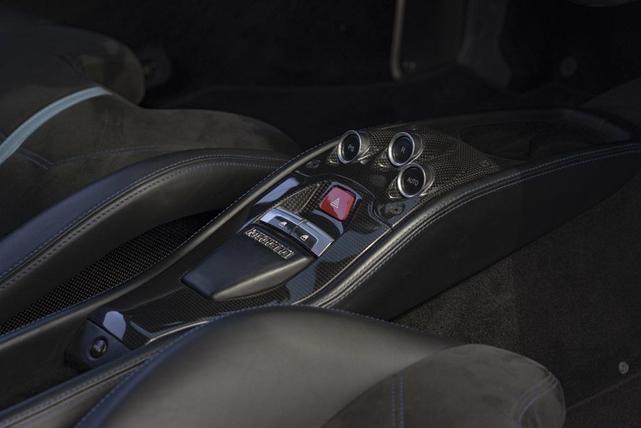 Photo of 2013 Bianco Avus Ferrari 458 Italia
